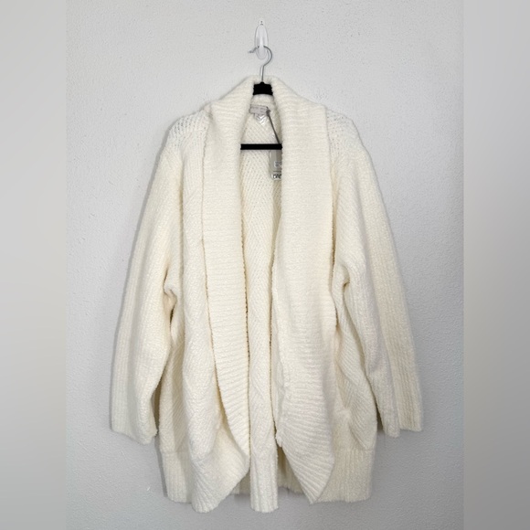 Barefoot Dreams CozyChic Diamond Circle Shawl Cardigan in Pearl White 3X NEW - Picture 2 of 6